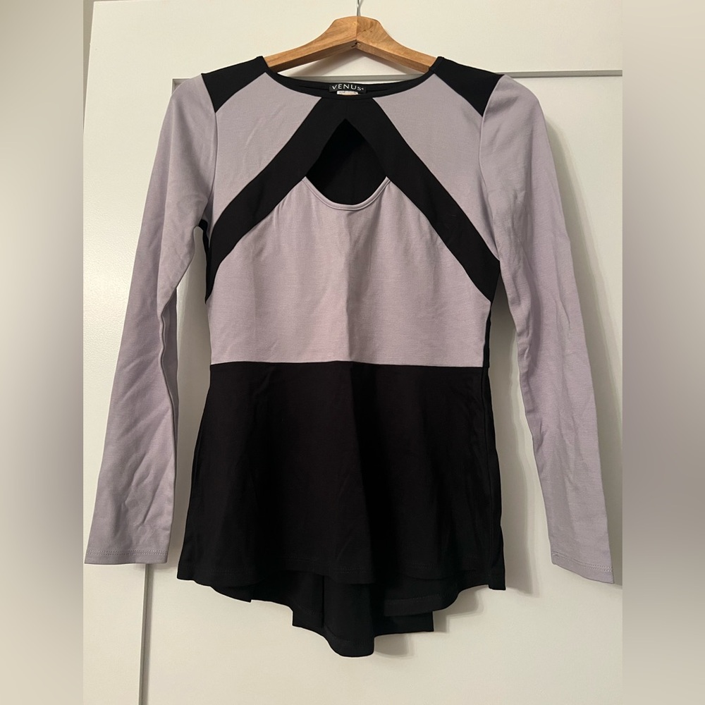 Venus xs long sleeve peplum shirt